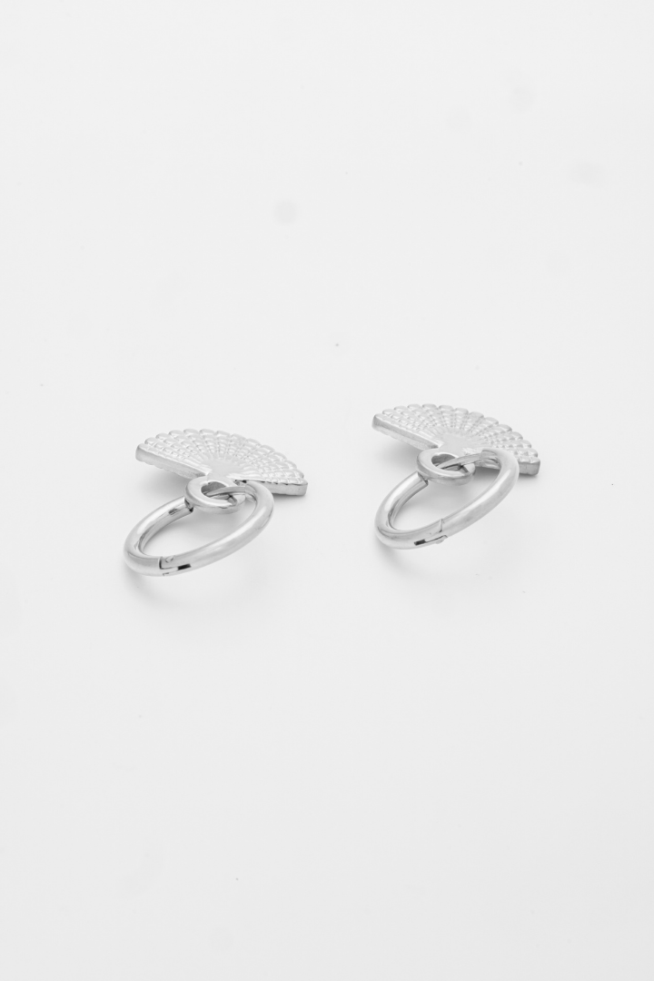 FAN HUGGIES - Kumaya Jewelry