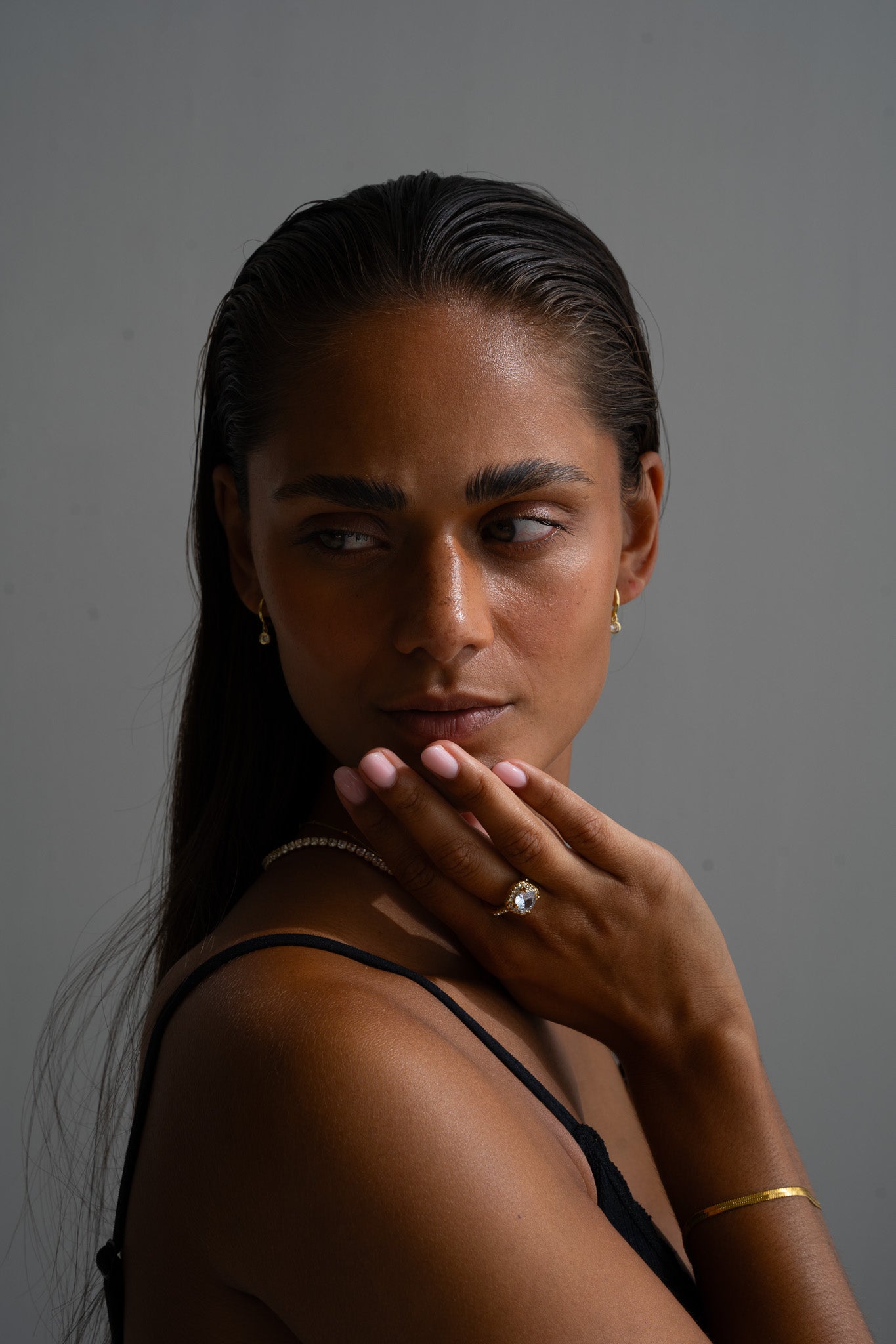 BEZEL HUGGIES - Kumaya Jewelry