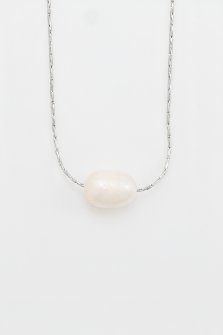 CALM PEARL NECKLACE - Kumaya Jewelry