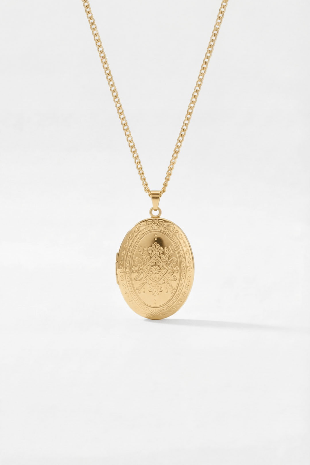 HEIRLOOM OVAL LOCKET - Kumaya Jewelry