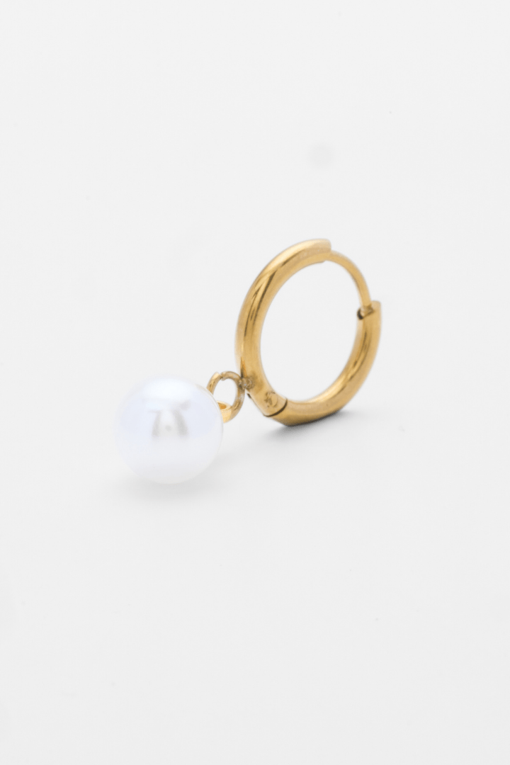 PEARL HUGGIES - Kumaya Jewelry